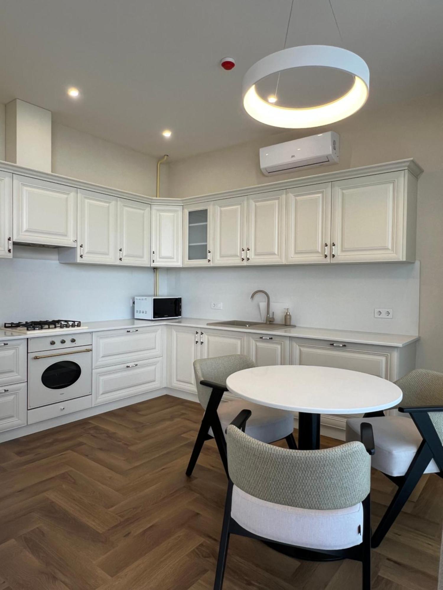 Apartments near the sea Odessa Exterior foto